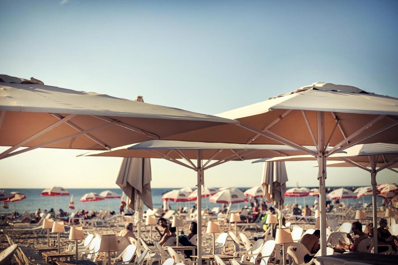 Beach Hotel By Zvieli Hotels Tel Aviv Exterior photo